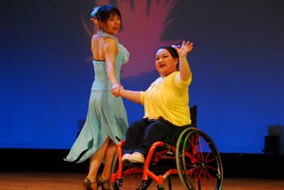 車いすダンス発表会の様子