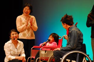 車いすダンス発表会の様子