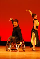 車いすダンス発表会の様子
