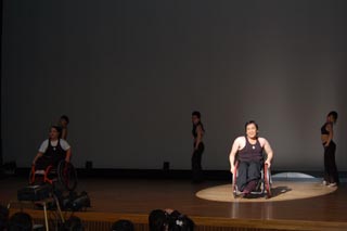 車いすダンス発表会の様子