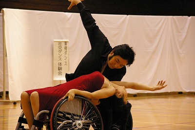 車いすダンス出演のイメージ