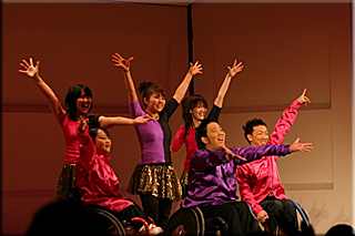 車いすダンス発表会の様子